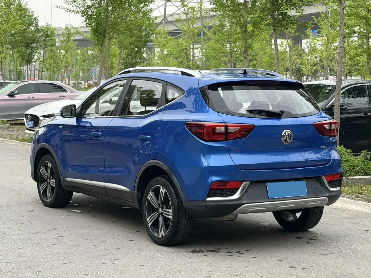 2018 MG ZS 1.5L 120HP L4 5MT,autocango,china used car exporter,china ev exporter,chinese used car exporter,chinese used ev exporter