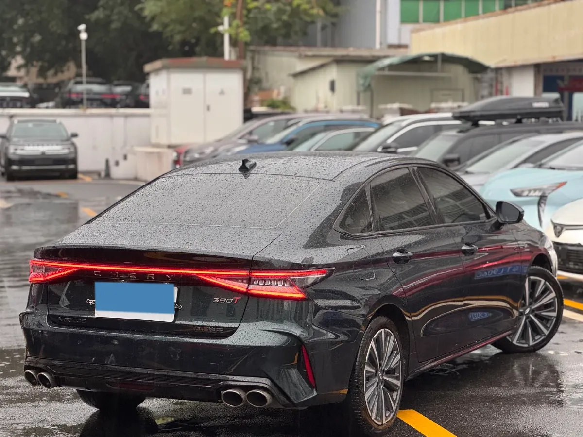 2023 Chery Arrizo 8 2.0T 254HP L4 7DCT,autocango,china used car exporter,china ev exporter,chinese used car exporter,chinese used ev exporter