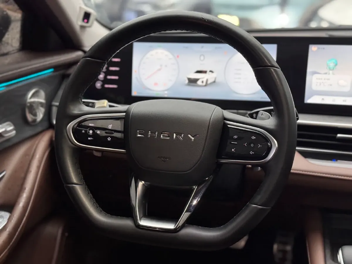 2023 Chery Arrizo 8 2.0T 254HP L4 7DCT,autocango,china used car exporter,china ev exporter,chinese used car exporter,chinese used ev exporter