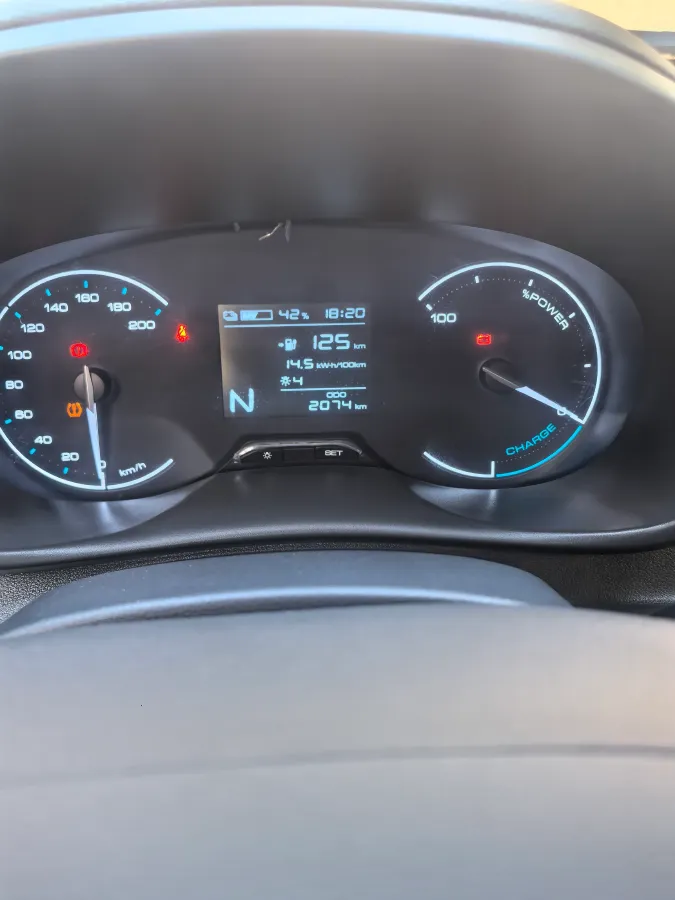 2024 WuLing HongGuang New Energy BEV 32.6KWH,autocango,china used car exporter,china ev exporter,chinese used car exporter,chinese used ev exporter