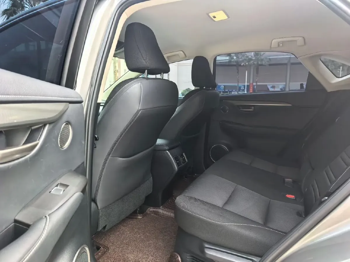 2020 Lexus NX 2.0L 150HP L4 CVT,autocango,china used car exporter,china ev exporter,chinese used car exporter,chinese used ev exporter