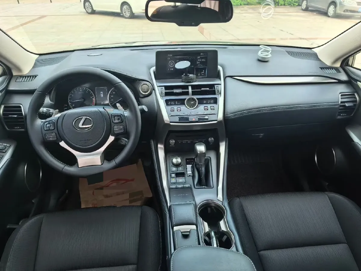 2020 Lexus NX 2.0L 150HP L4 CVT,autocango,china used car exporter,china ev exporter,chinese used car exporter,chinese used ev exporter