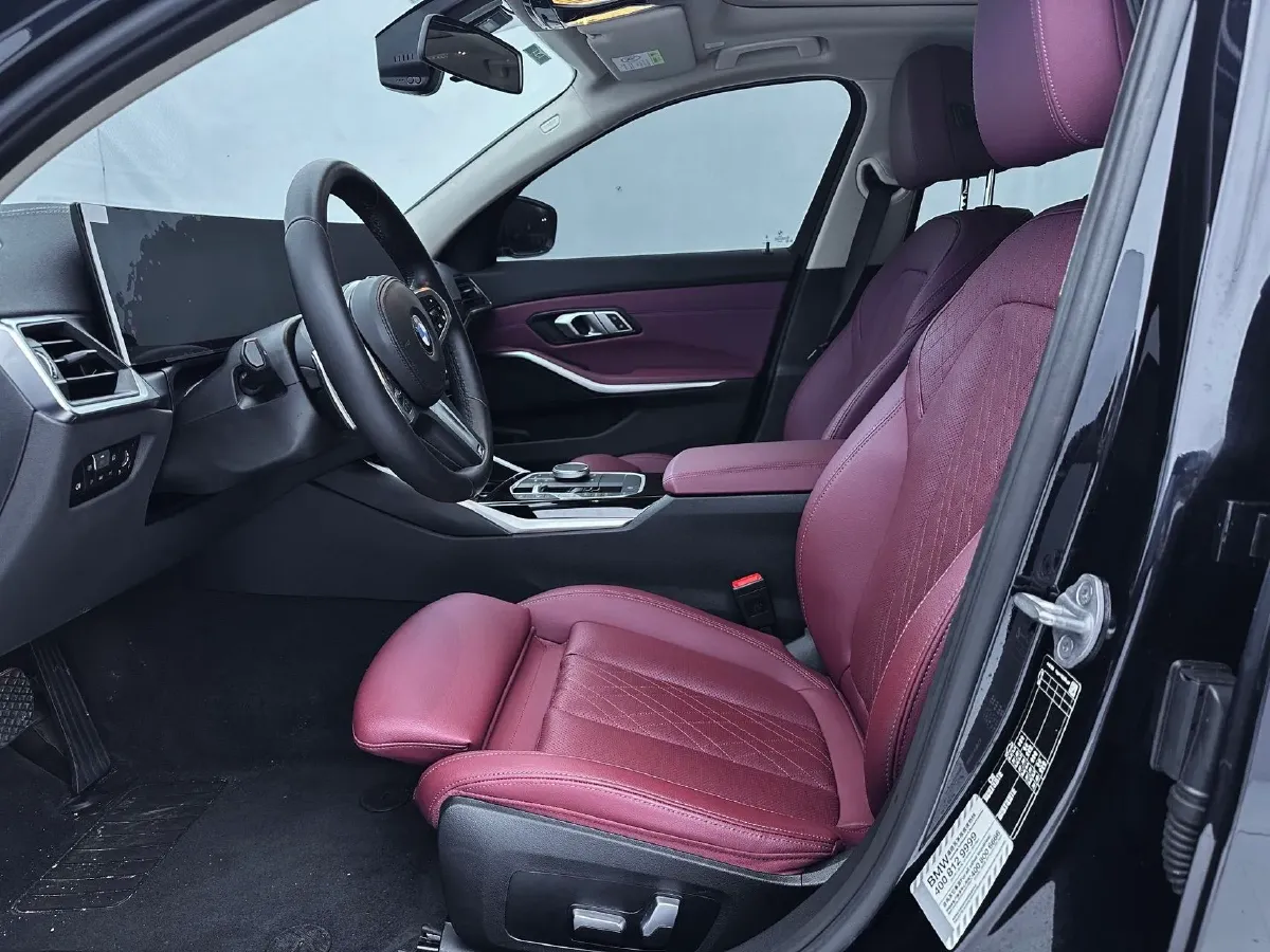 2023 BMW 3 Series 2.0T 156HP L4 8AT,autocango,china used car exporter,china ev exporter,chinese used car exporter,chinese used ev exporter