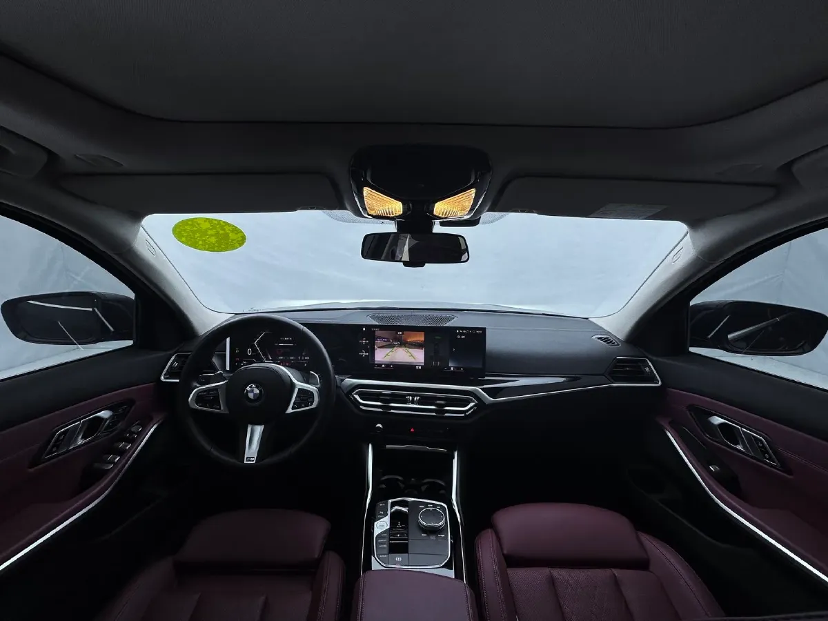 2023 BMW 3 Series 2.0T 156HP L4 8AT,autocango,china used car exporter,china ev exporter,chinese used car exporter,chinese used ev exporter