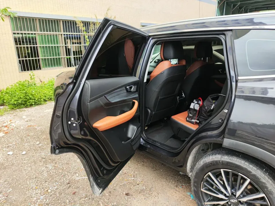 2021 Chery Tiggo 8 Plus 1.6T 197HP L4 7DCT,autocango,china used car exporter,china ev exporter,chinese used car exporter,chinese used ev exporter