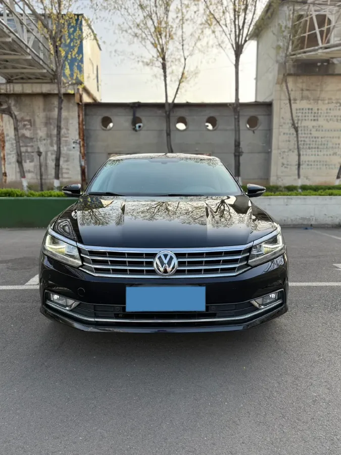 2017 Volkswagen Passat 1.8T 180HP L4 7DCT,autocango,china used car exporter,china ev exporter,chinese used car exporter,chinese used ev exporter