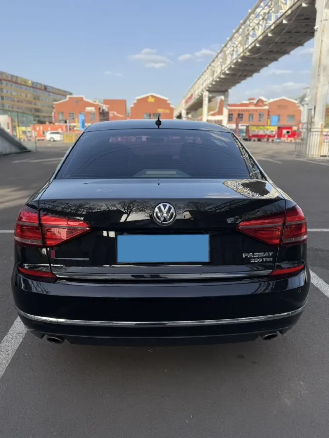 2017 Volkswagen Passat 1.8T 180HP L4 7DCT,autocango,china used car exporter,china ev exporter,chinese used car exporter,chinese used ev exporter