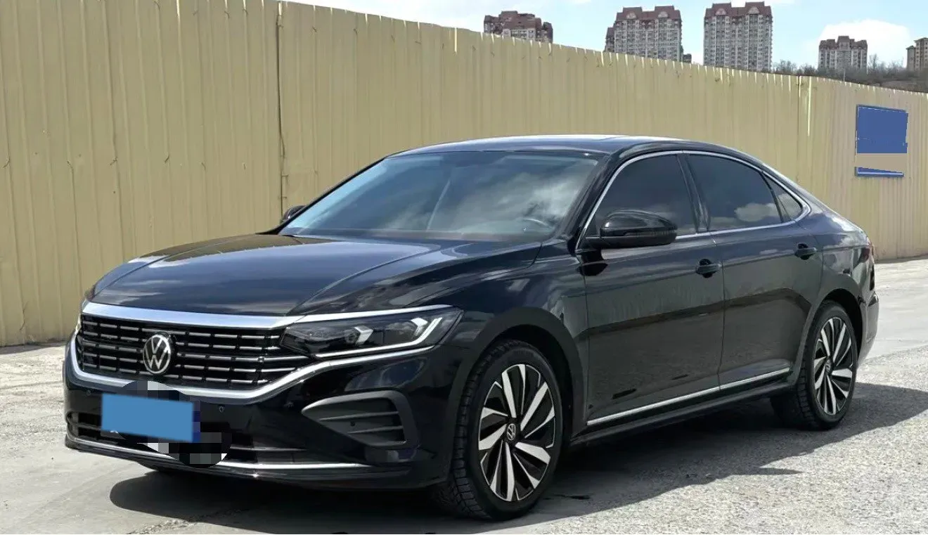 2024 Volkswagen Passat 2.0T 220HP L4 7DCT,autocango,china used car exporter,china ev exporter,chinese used car exporter,chinese used ev exporter