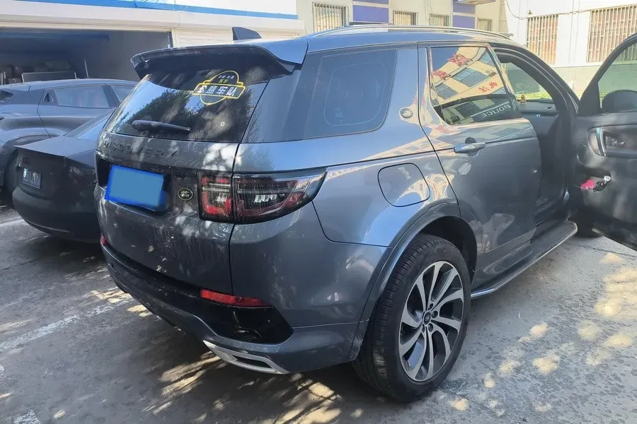 2022 Land Rover Discovery Sport 2.0T 249HP L4 9AT,autocango,china used car exporter,china ev exporter,chinese used car exporter,chinese used ev exporter