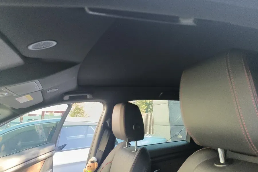 2022 Land Rover Discovery Sport 2.0T 249HP L4 9AT,autocango,china used car exporter,china ev exporter,chinese used car exporter,chinese used ev exporter