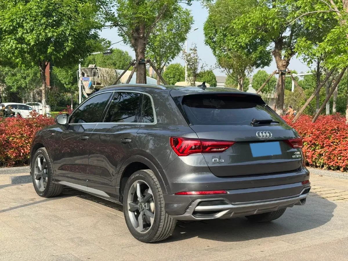 2023 Audi Q3 1.4T 150HP L4 7DCT,autocango,china used car exporter,china ev exporter,chinese used car exporter,chinese used ev exporter