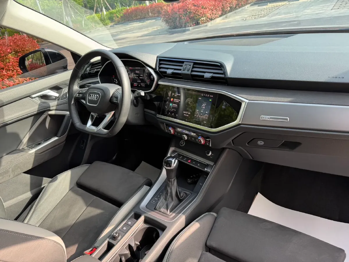 2023 Audi Q3 1.4T 150HP L4 7DCT,autocango,china used car exporter,china ev exporter,chinese used car exporter,chinese used ev exporter