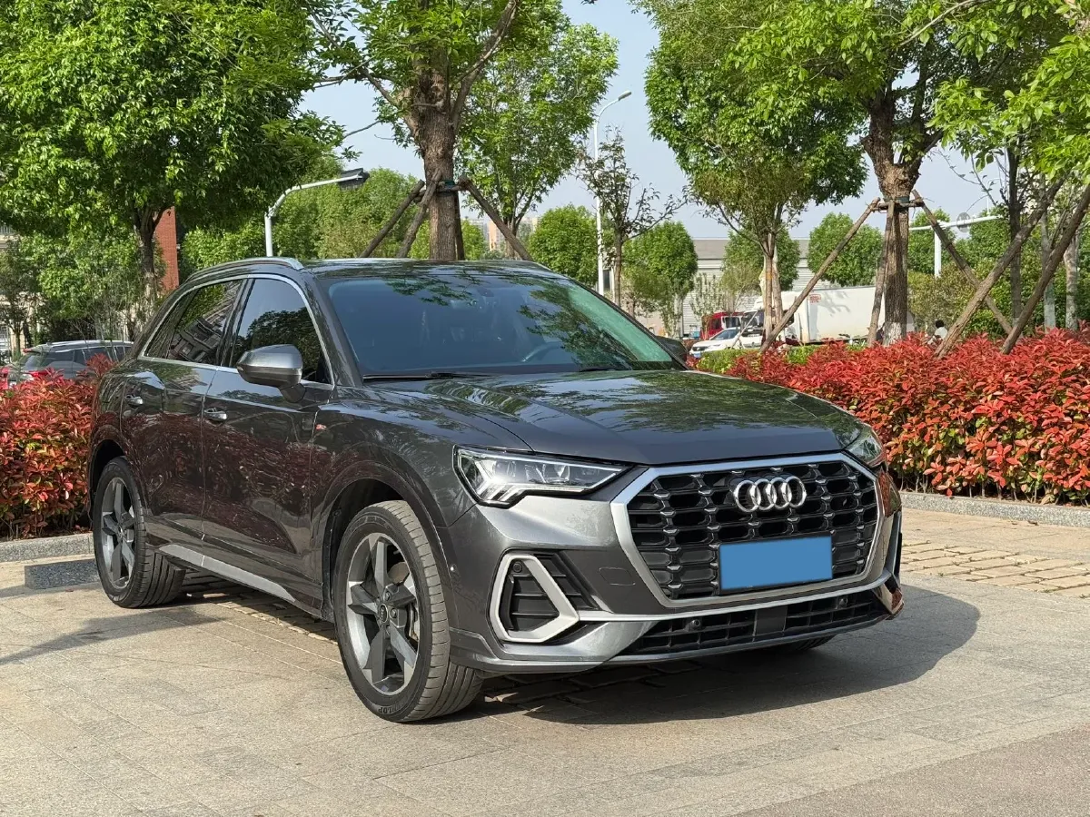 2023 Audi Q3 1.4T 150HP L4 7DCT,autocango,china used car exporter,china ev exporter,chinese used car exporter,chinese used ev exporter