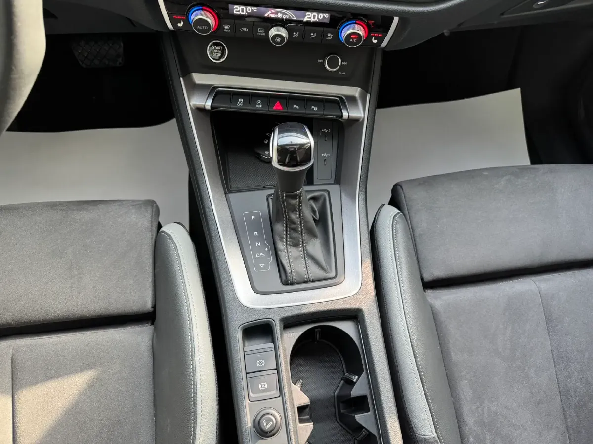 2023 Audi Q3 1.4T 150HP L4 7DCT,autocango,china used car exporter,china ev exporter,chinese used car exporter,chinese used ev exporter