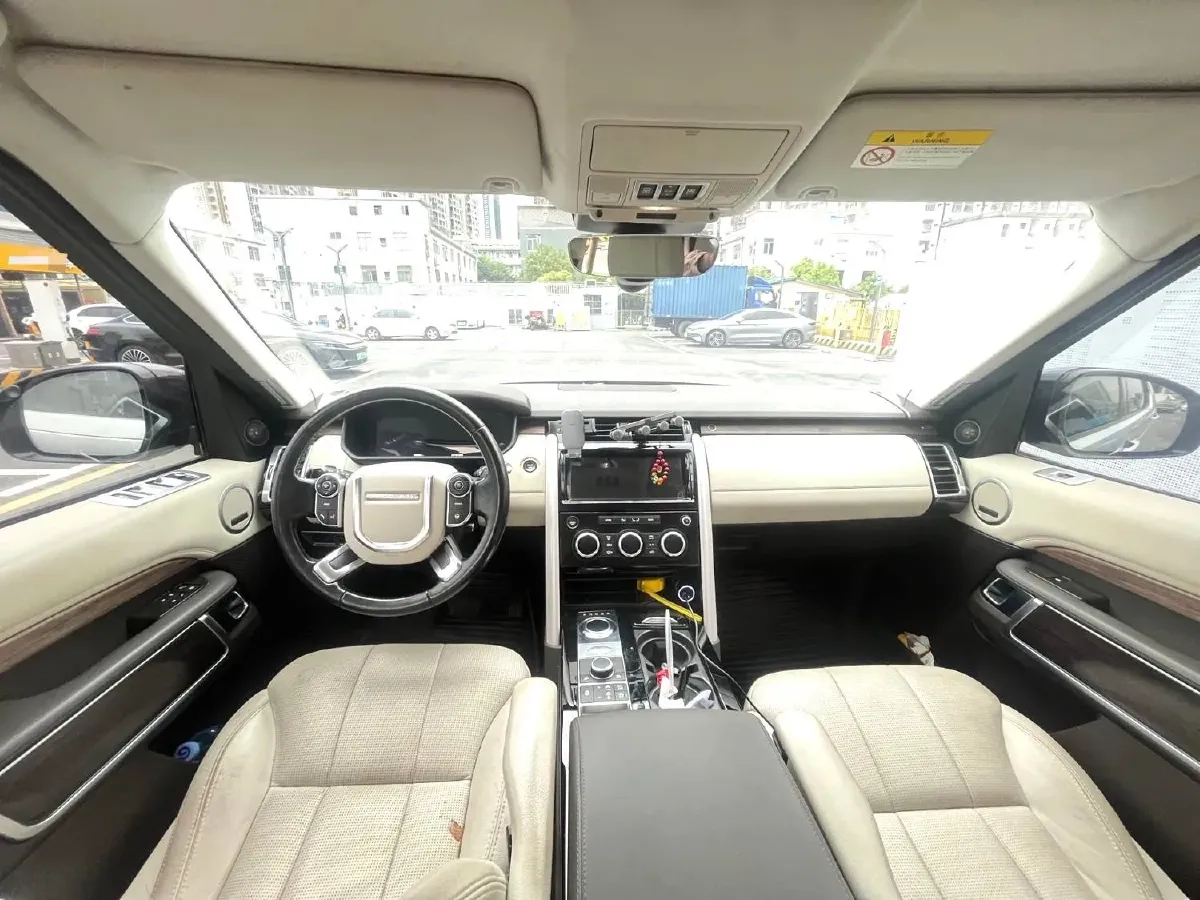 2018 Land Rover Discovery 3.0T 340HP V6 8AT,autocango,china used car exporter,china ev exporter,chinese used car exporter,chinese used ev exporter