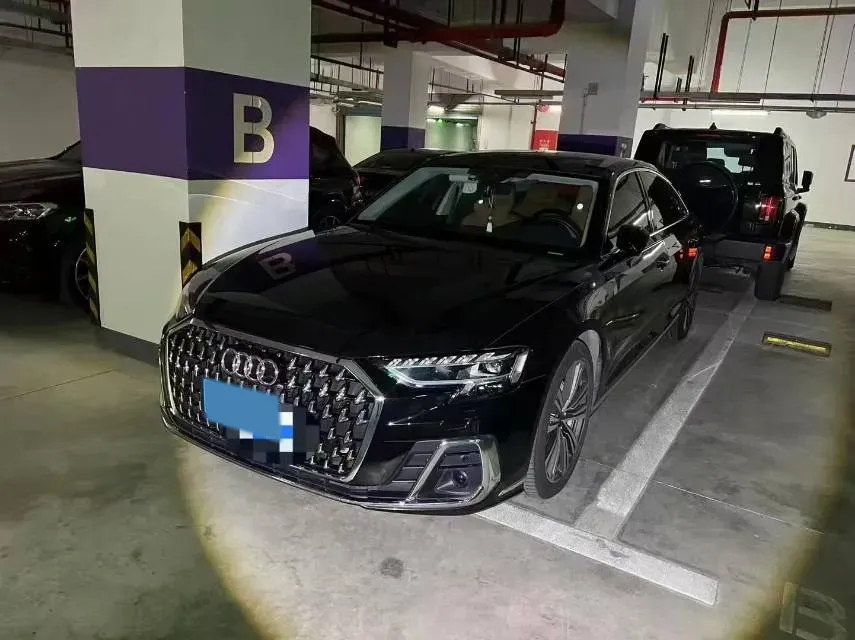 2025 Audi A8 3.0T 286HP V6 8AT,autocango,china used car exporter,china ev exporter,chinese used car exporter,chinese used ev exporter