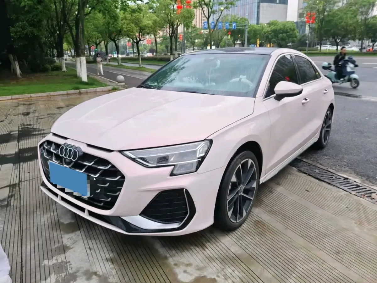 2025 Audi A3 1.5T 160HP L4 7DCT,autocango,china used car exporter,china ev exporter,chinese used car exporter,chinese used ev exporter