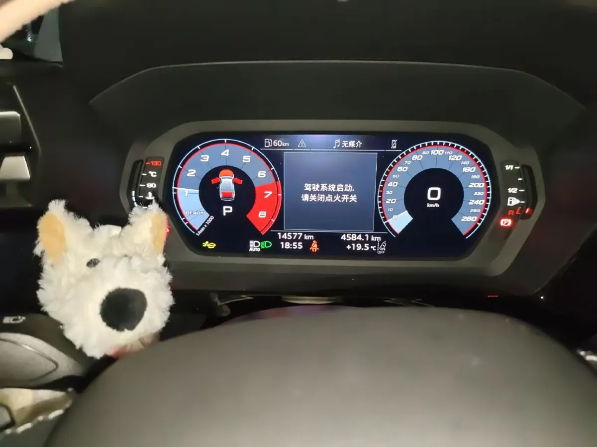 2025 Audi A3 1.5T 160HP L4 7DCT,autocango,china used car exporter,china ev exporter,chinese used car exporter,chinese used ev exporter