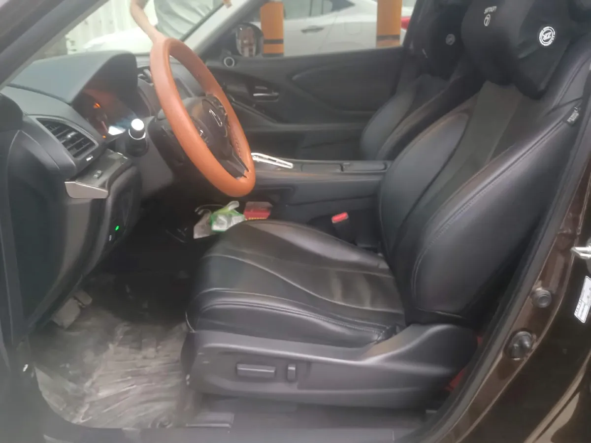 2021 Acura CDX 1.5T 182HP L4 8DCT,autocango,china used car exporter,china ev exporter,chinese used car exporter,chinese used ev exporter