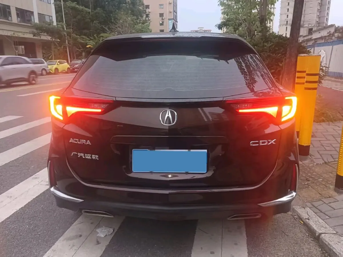 2021 Acura CDX 1.5T 182HP L4 8DCT,autocango,china used car exporter,china ev exporter,chinese used car exporter,chinese used ev exporter