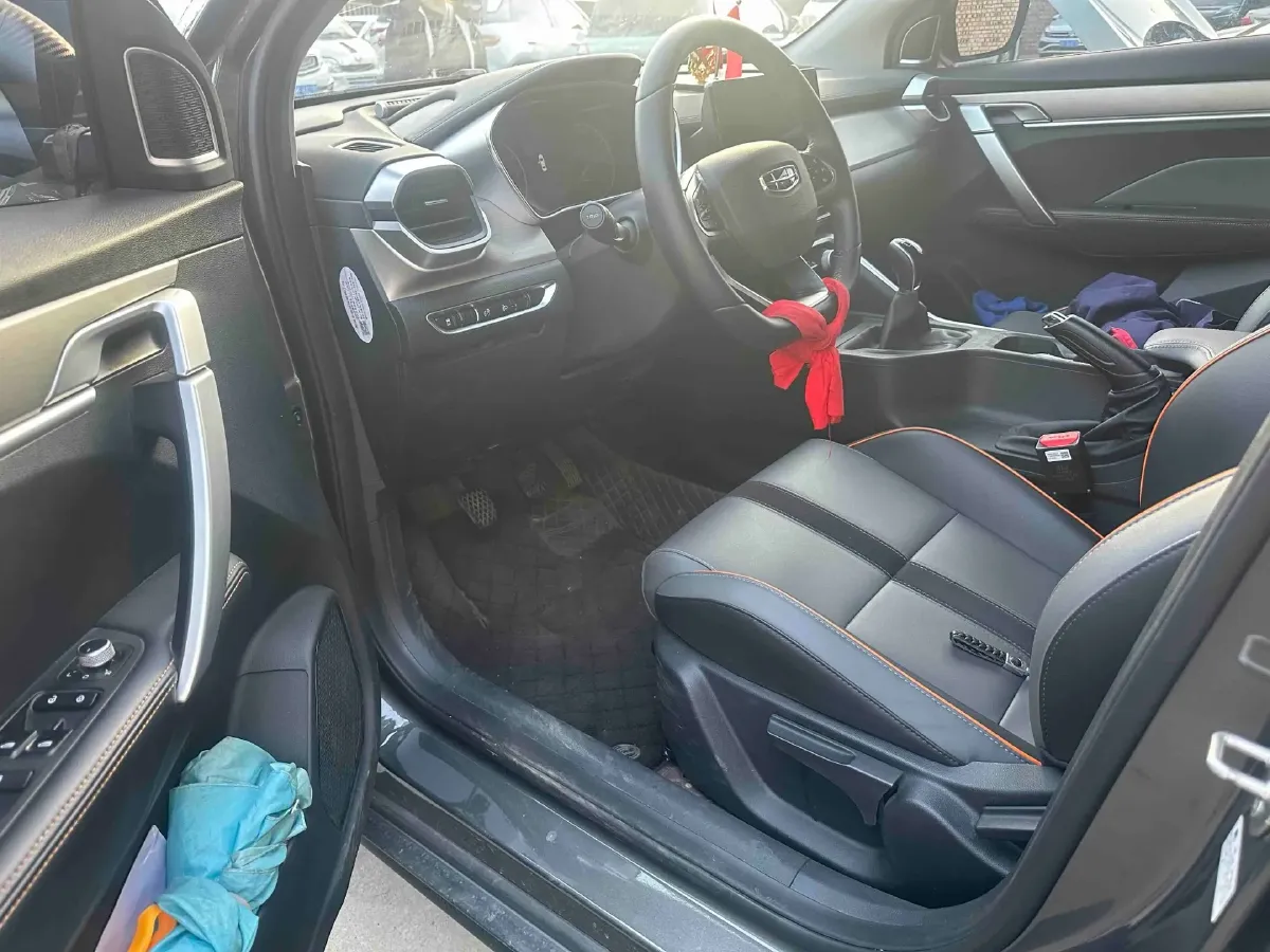 2023 Geely Coolray 1.4T 141HP L4 6MT,autocango,china used car exporter,china ev exporter,chinese used car exporter,chinese used ev exporter