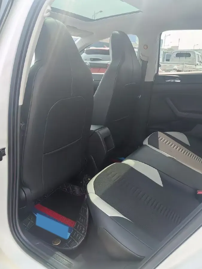 2021 Haval H6 1.5T 169HP L4 7DCT,autocango,china used car exporter,china ev exporter,chinese used car exporter,chinese used ev exporter