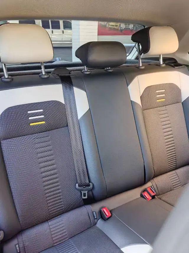 2021 Haval H6 1.5T 169HP L4 7DCT,autocango,china used car exporter,china ev exporter,chinese used car exporter,chinese used ev exporter