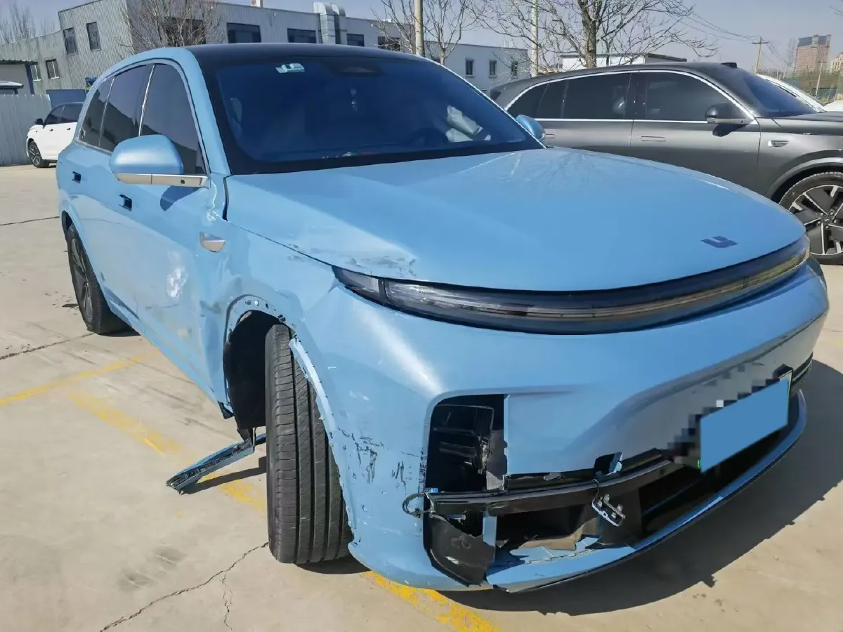 2024 Li L7 Range Extended 154HP REEV 42.8KWH,autocango,china used car exporter,china ev exporter,chinese used car exporter,chinese used ev exporter