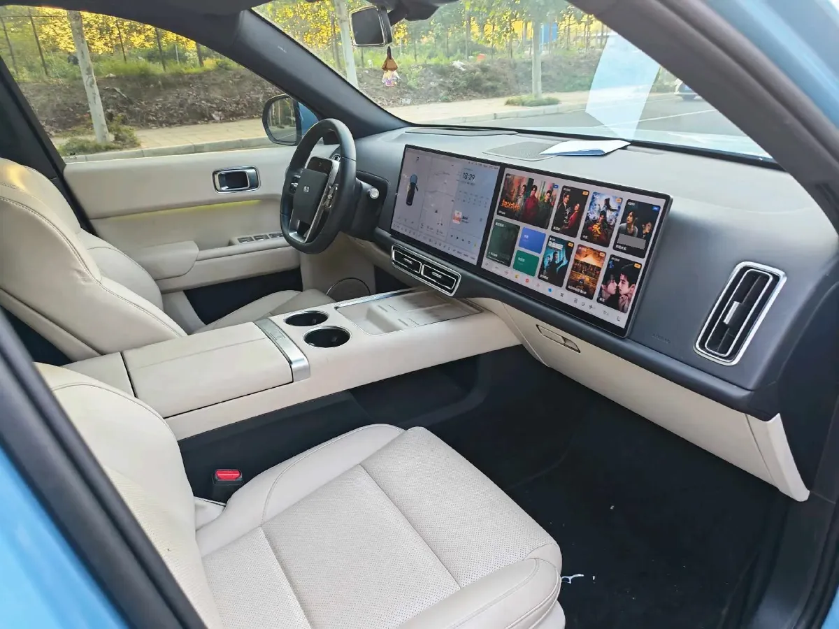 2024 Li L7 Range Extended 154HP REEV 42.8KWH,autocango,china used car exporter,china ev exporter,chinese used car exporter,chinese used ev exporter