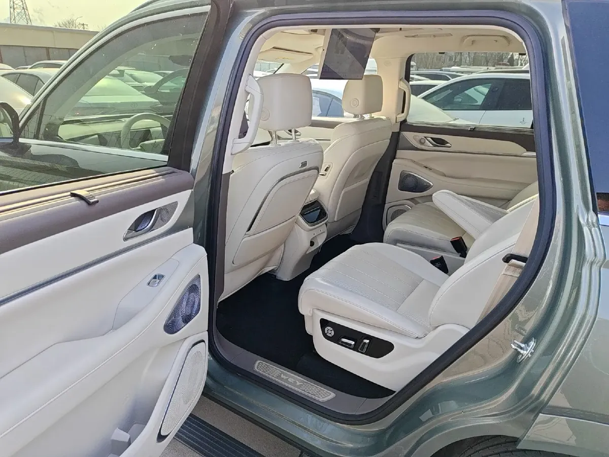 2025 WEY BlueMountain 1.5T 170HP L4 4DHT PHEV 44.5KWH,autocango,china used car exporter,china ev exporter,chinese used car exporter,chinese used ev exporter