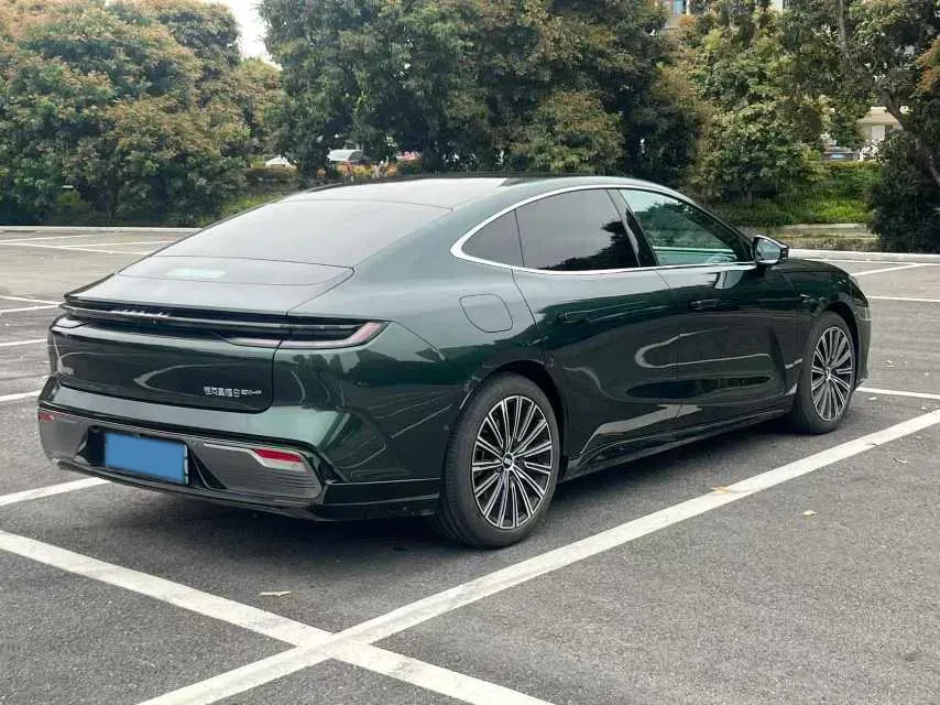 2025 Geely Galaxy Starshine 8 1.5T 163HP L4 3DHT PHEV 27.69KWH,autocango,china used car exporter,china ev exporter,chinese used car exporter,chinese used ev exporter