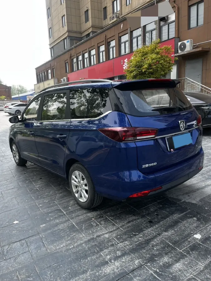 2018 BaoJun 360 1.5L 112HP L4 6MT,autocango,china used car exporter,china ev exporter,chinese used car exporter,chinese used ev exporter