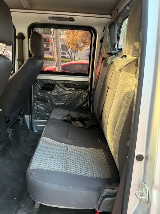 2019 WuLing RongGuang New Truck 1.5L 107HP L4 5MT,autocango,china used car exporter,china ev exporter,chinese used car exporter,chinese used ev exporter