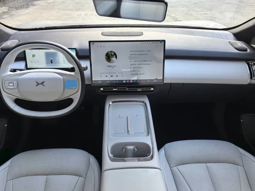 2024 Xpeng P7+ BEV 60.7KWH,autocango,china used car exporter,china ev exporter,chinese used car exporter,chinese used ev exporter