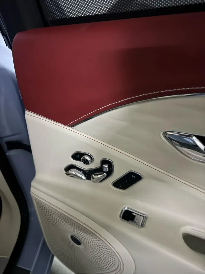 2022 Bentley Flying Spur 4.0T 550HP V8 8DCT,autocango,china used car exporter,china ev exporter,chinese used car exporter,chinese used ev exporter