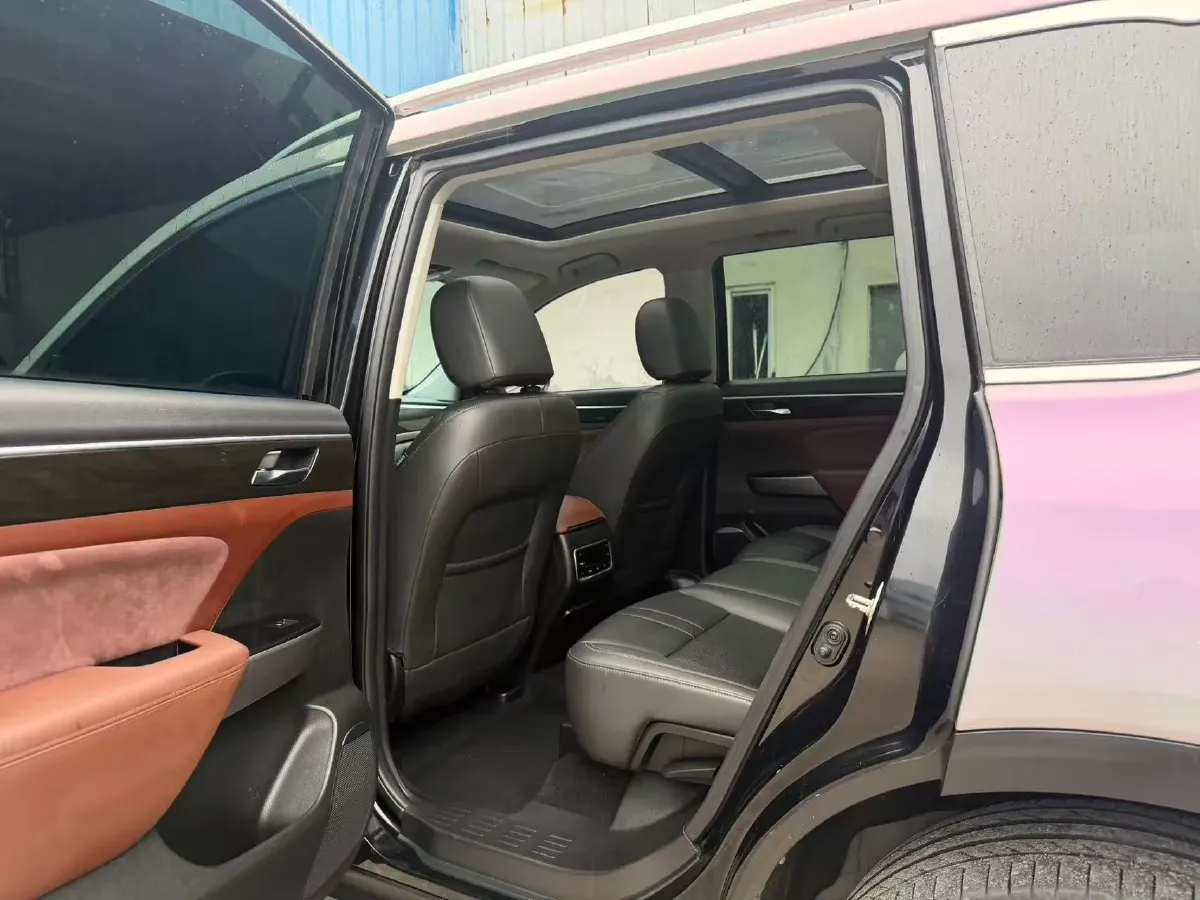 2017 GAC Trumpchi GS8 2.0T 201HP L4 6AT,autocango,china used car exporter,china ev exporter,chinese used car exporter,chinese used ev exporter