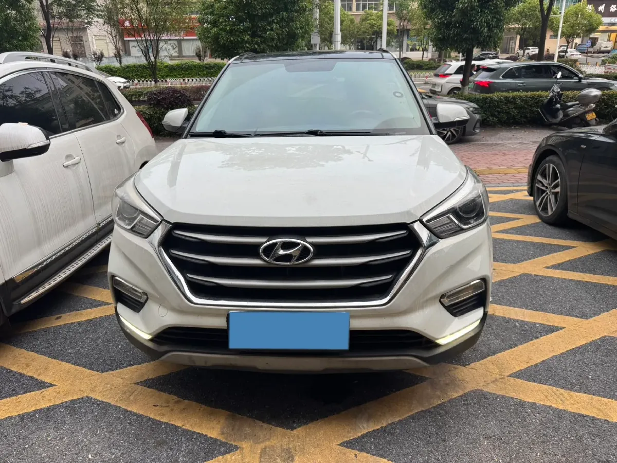 2017 Hyundai ix25 1.6L 125HP L4 6AT,autocango,china used car exporter,china ev exporter,chinese used car exporter,chinese used ev exporter