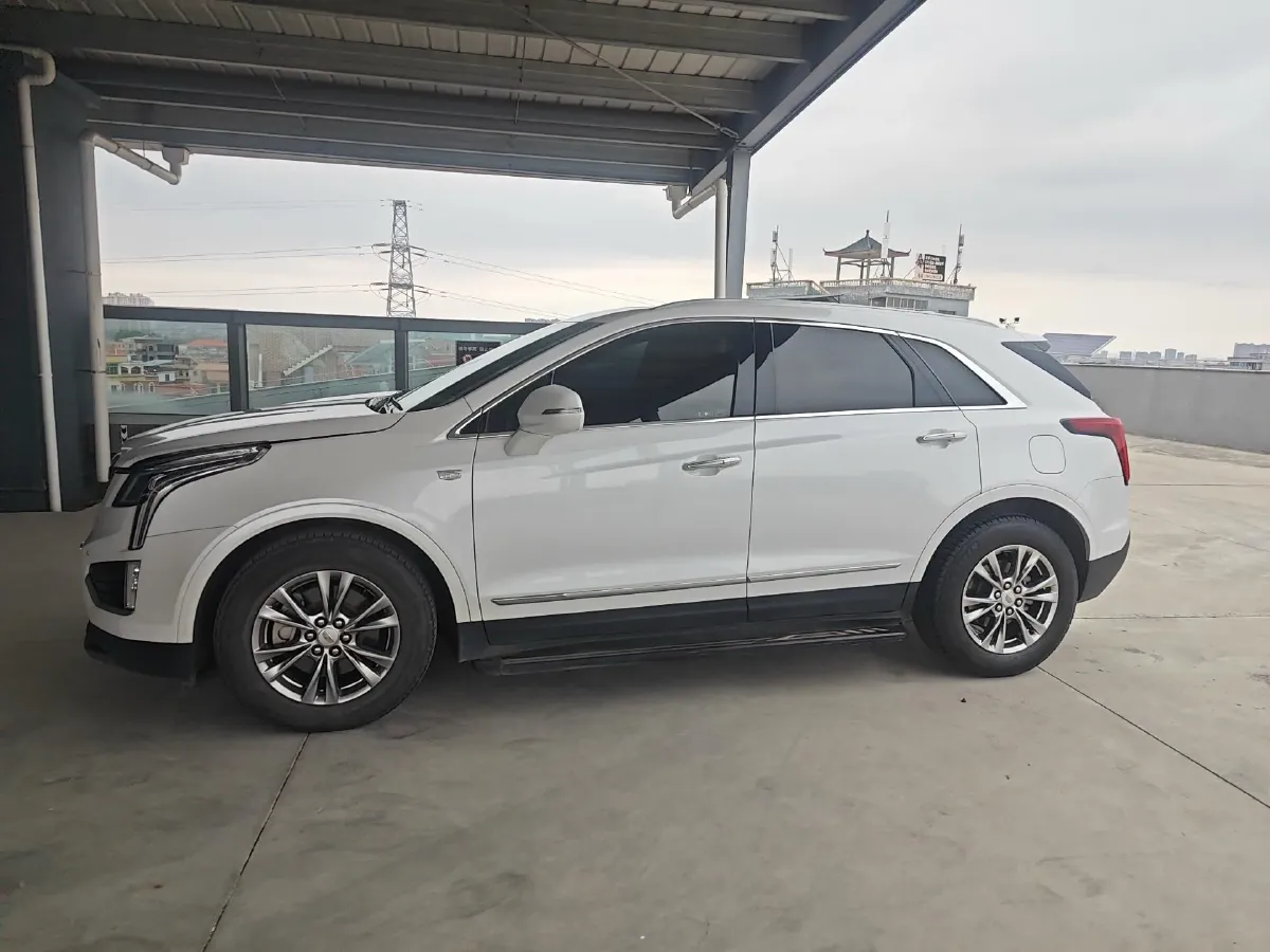 2020 Cadillac XT5 2.0T 237HP L4 9AT,autocango,china used car exporter,china ev exporter,chinese used car exporter,chinese used ev exporter