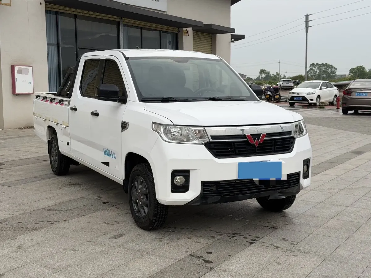 2021 WuLing ZhentTu 1.5L 99HP L4 5MT,autocango,china used car exporter,china ev exporter,chinese used car exporter,chinese used ev exporter
