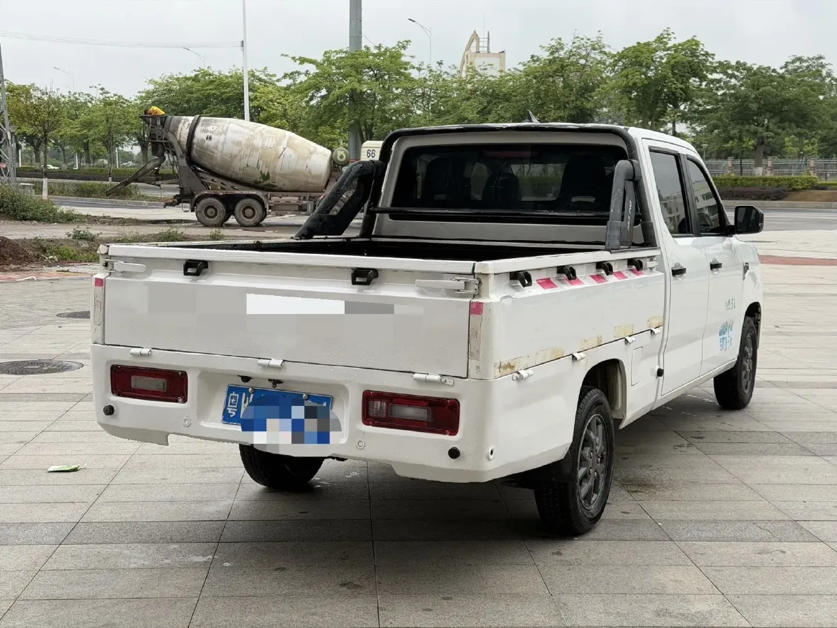 2021 WuLing ZhentTu 1.5L 99HP L4 5MT,autocango,china used car exporter,china ev exporter,chinese used car exporter,chinese used ev exporter