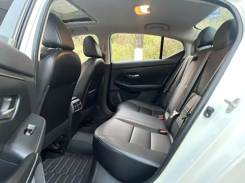 2021 Nissan Sylphy 1.6L 135HP L4 CVT,autocango,china used car exporter,china ev exporter,chinese used car exporter,chinese used ev exporter