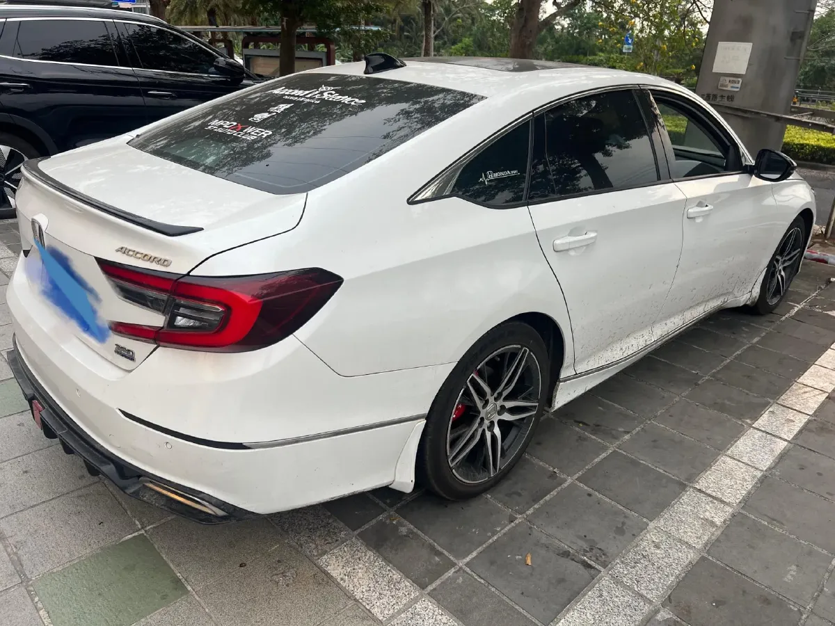 2022 Honda Accord 1.5T 194HP L4 CVT,autocango,china used car exporter,china ev exporter,chinese used car exporter,chinese used ev exporter