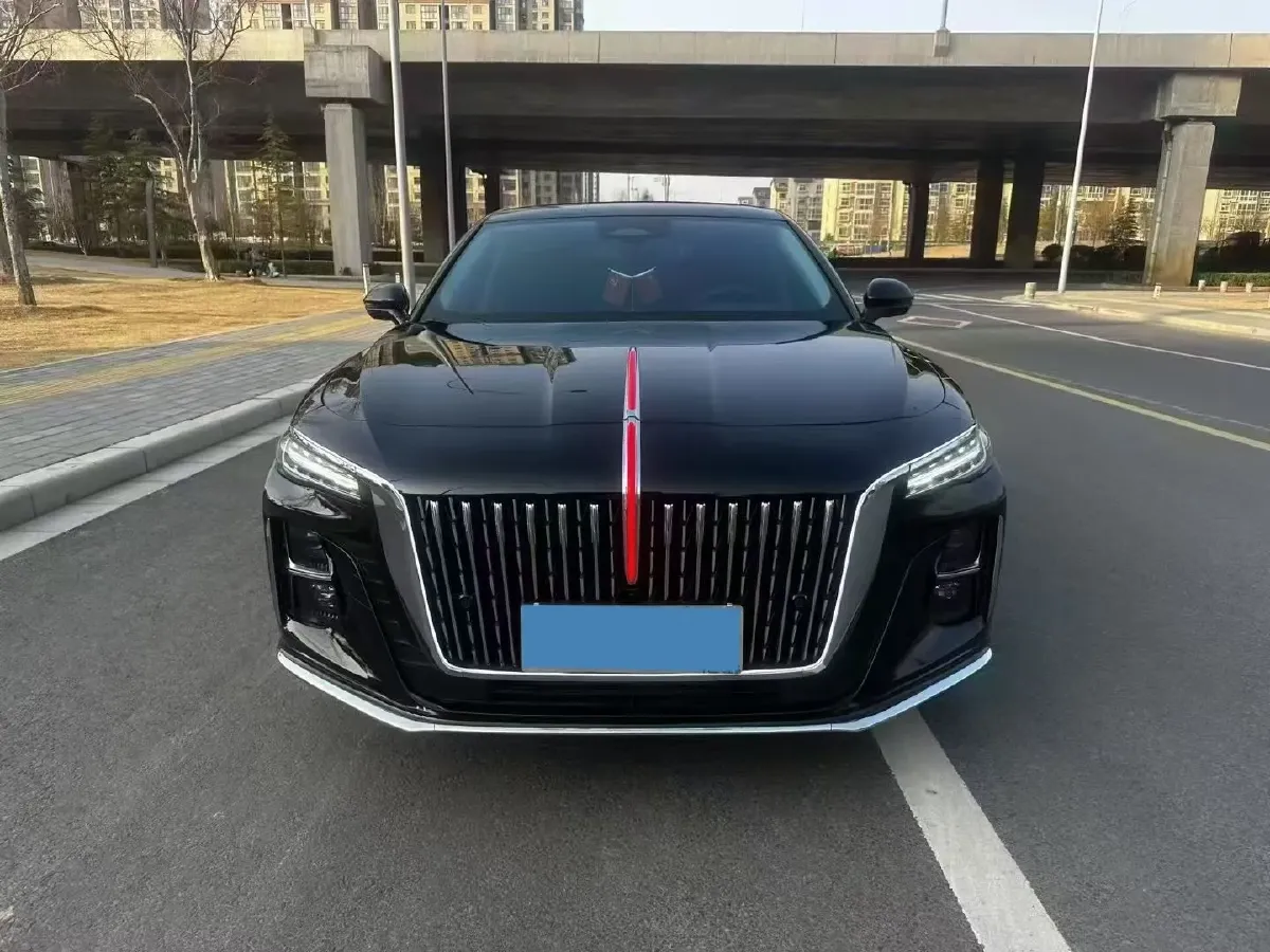 2023 HongQi H5 2.0T 224HP L4 8AT,autocango,china used car exporter,china ev exporter,chinese used car exporter,chinese used ev exporter