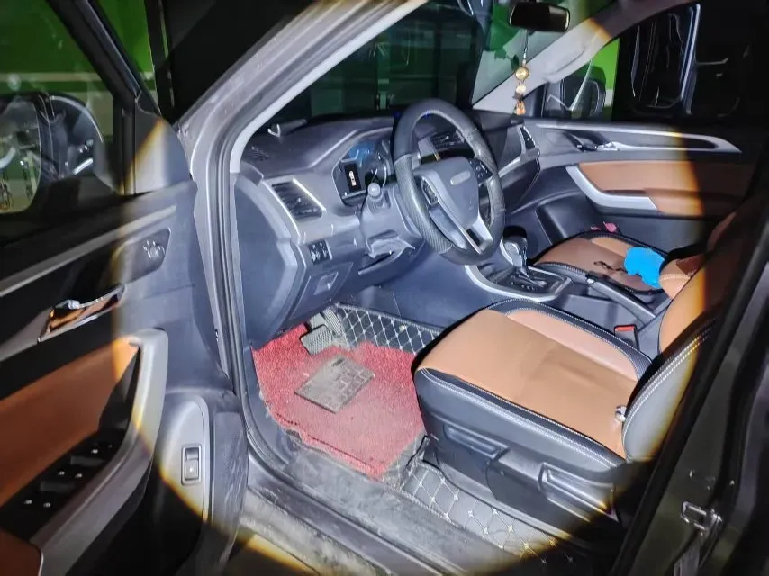 2021 MAXUS T70 2.0T 163HP L4 6AT,autocango,china used car exporter,china ev exporter,chinese used car exporter,chinese used ev exporter