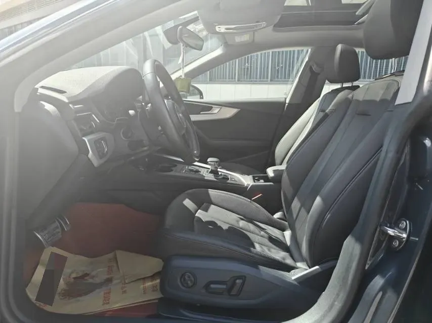 2019 Audi A5 2.0T 190HP L4 7DCT,autocango,china used car exporter,china ev exporter,chinese used car exporter,chinese used ev exporter