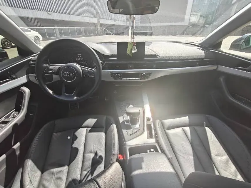 2019 Audi A5 2.0T 190HP L4 7DCT,autocango,china used car exporter,china ev exporter,chinese used car exporter,chinese used ev exporter