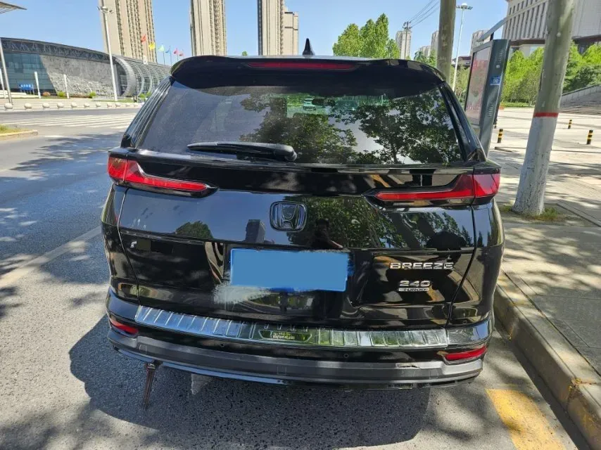 2021 Honda Breeze 1.5T 193HP L4 CVT,autocango,china used car exporter,china ev exporter,chinese used car exporter,chinese used ev exporter