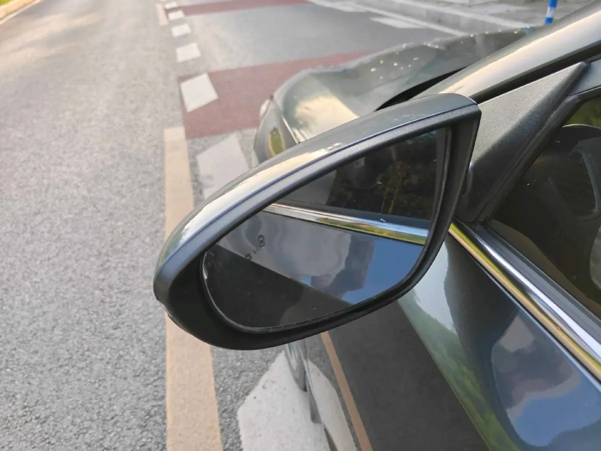 2021 Hyundai La Festa 1.6T 204HP L4 7DCT,autocango,china used car exporter,china ev exporter,chinese used car exporter,chinese used ev exporter