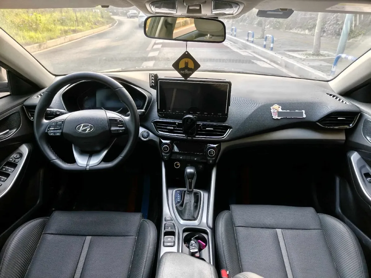 2021 Hyundai La Festa 1.6T 204HP L4 7DCT,autocango,china used car exporter,china ev exporter,chinese used car exporter,chinese used ev exporter