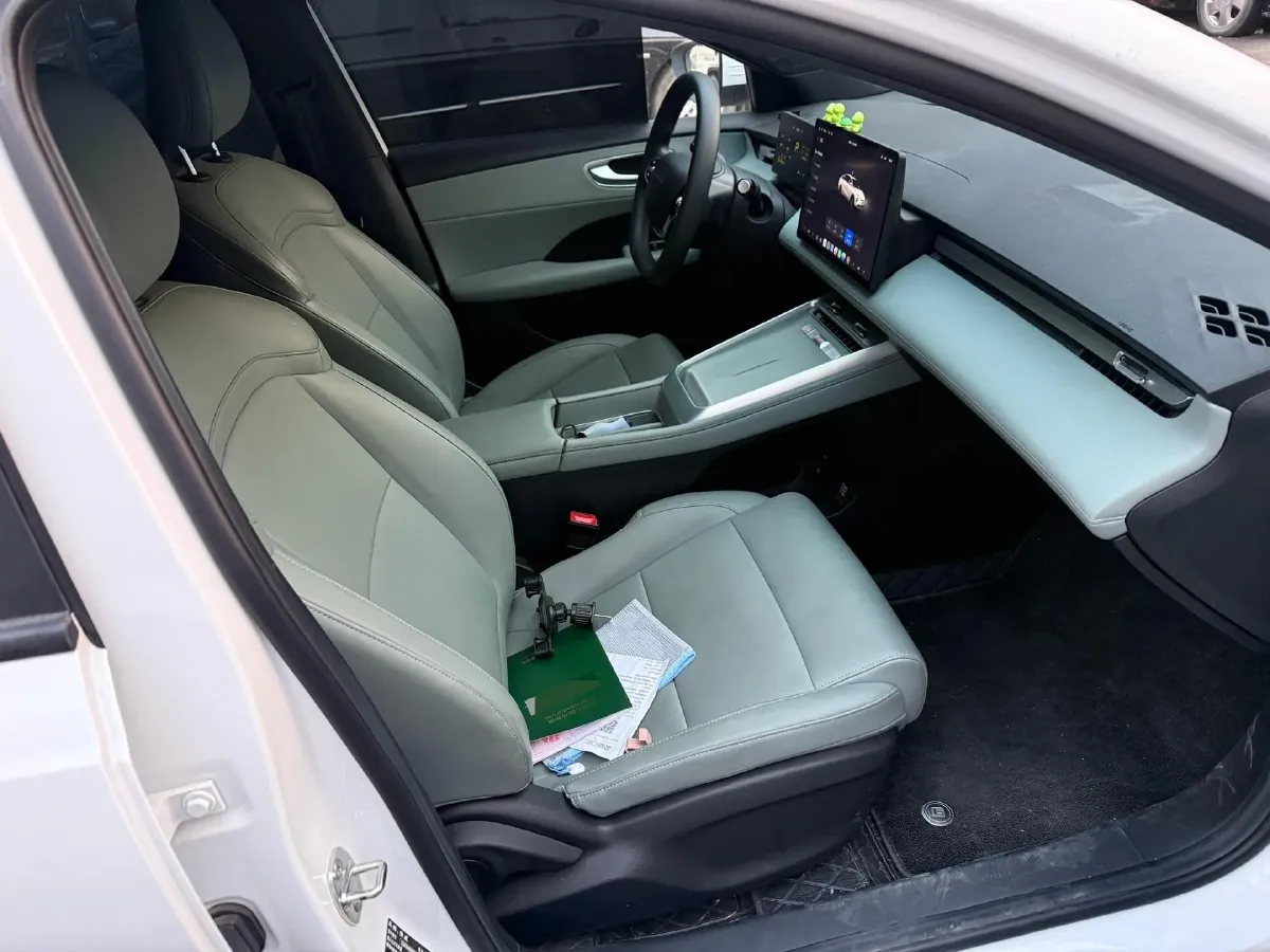 2025 Roewe D6 BEV,autocango,china used car exporter,china ev exporter,chinese used car exporter,chinese used ev exporter